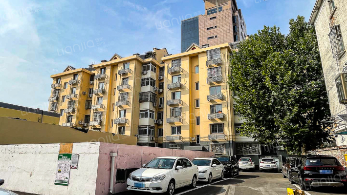 密云滨河路小区外景图