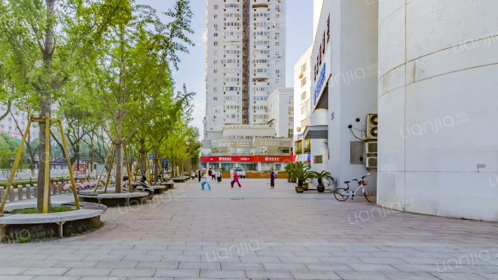 京龙大厦外景图