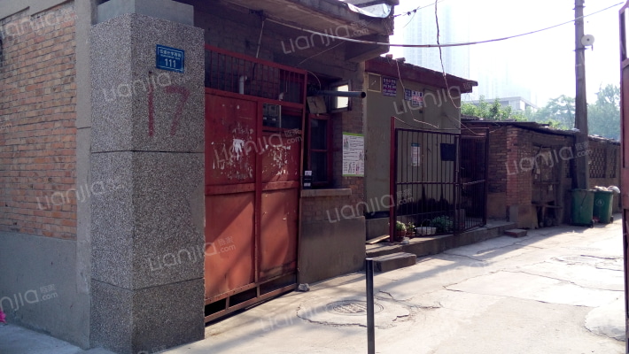 伍道什字西街111外景图