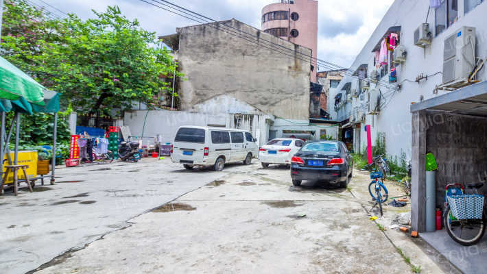 19号公寓外景图