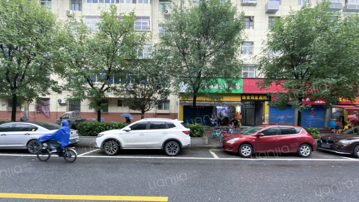 粮食局家属院外景图