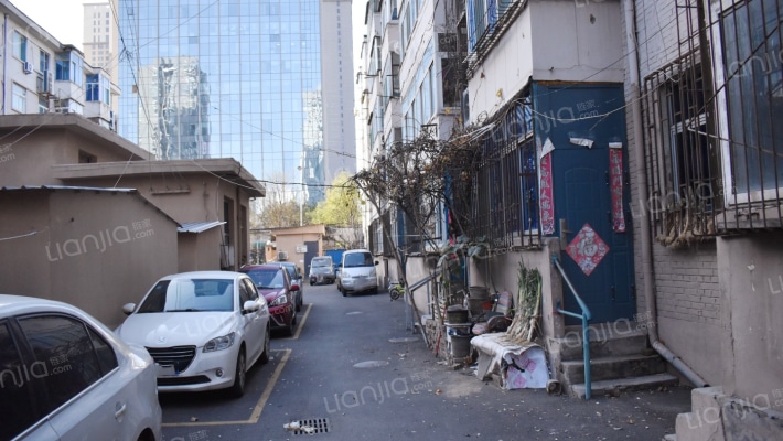 长城光电子厂宿舍外景图