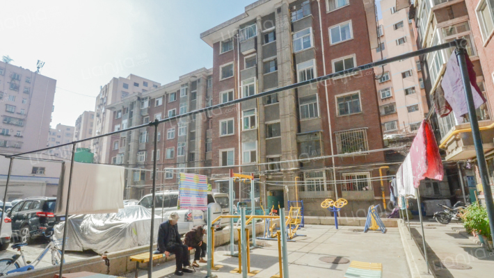 西北勘测设计研究院家属院外景图