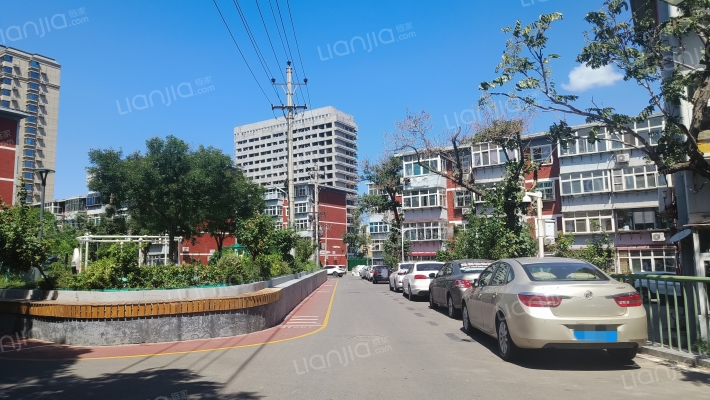 建岭5号院西山棉三小区外景图