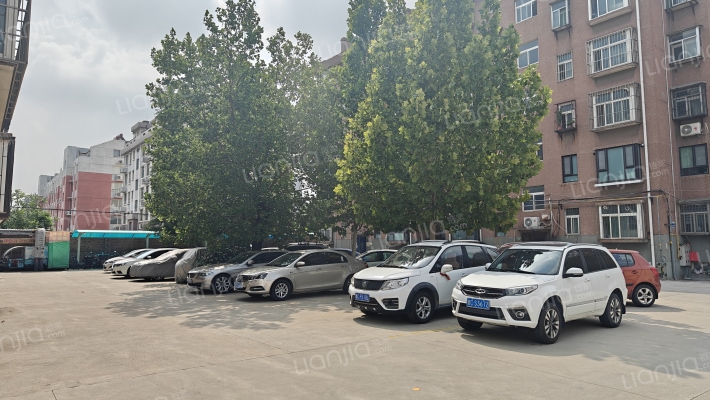 商场东街39号院外景图