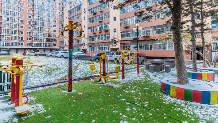 建平小区外景图