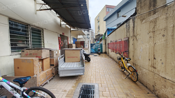 城乡档案馆外景图