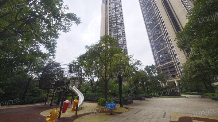 绿地越秀海玥外景图