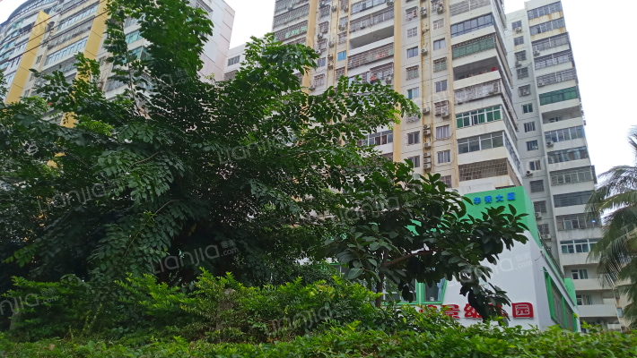 华秀大厦外景图