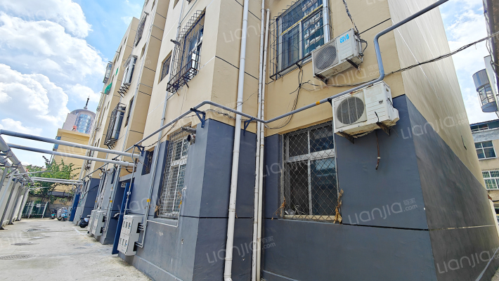 东湖路国土资源局宿舍外景图