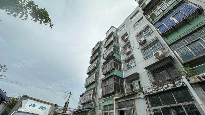 31中家属院外景图