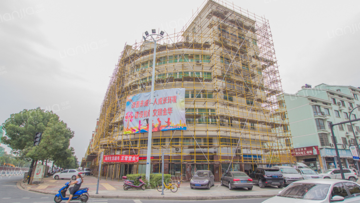 泛华综合楼外景图