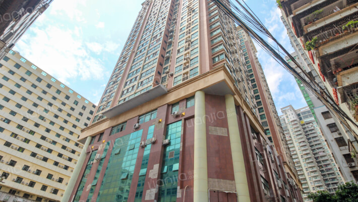 麦科特商贸广场外景图