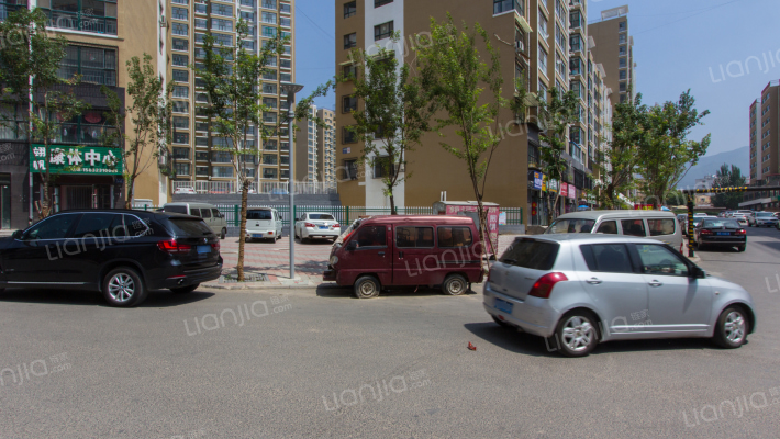 华新园四期外景图