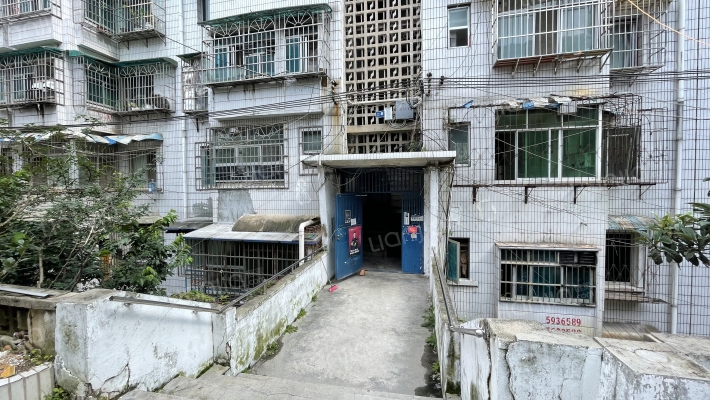 贵阳公路养护段宿舍外景图