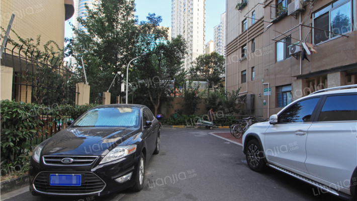 光新大楼外景图