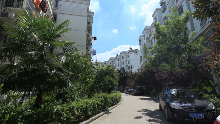 景辉家园外景图