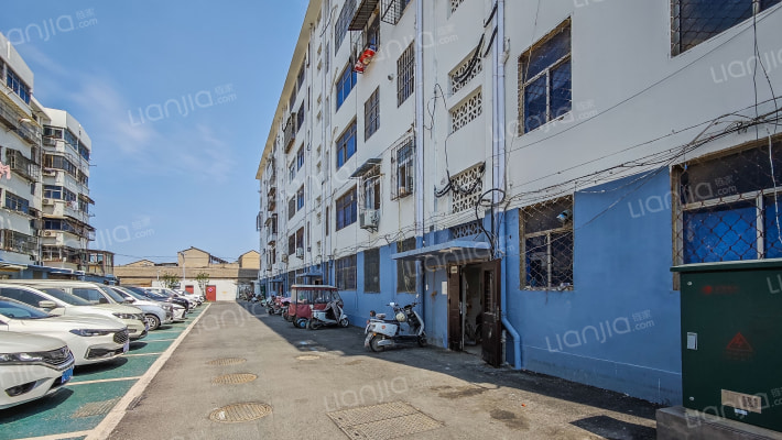 玉潭小区外景图