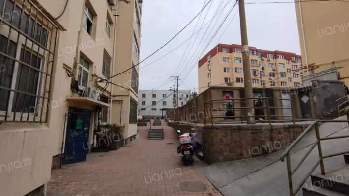 京口路88号小区外景图