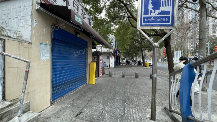 宝山南路546号外景图