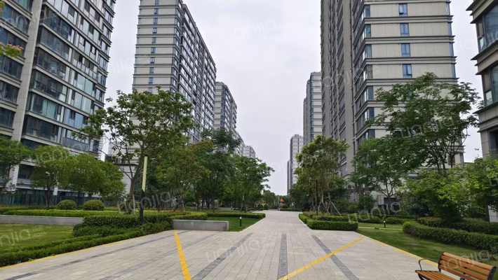 九龙仓逅湾花园 外景图