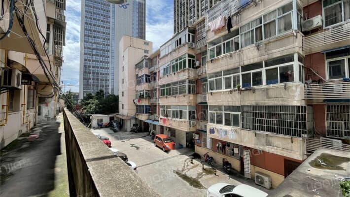 长江西路448号新华书店宿舍外景图