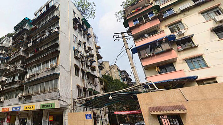 锦东路253号外景图