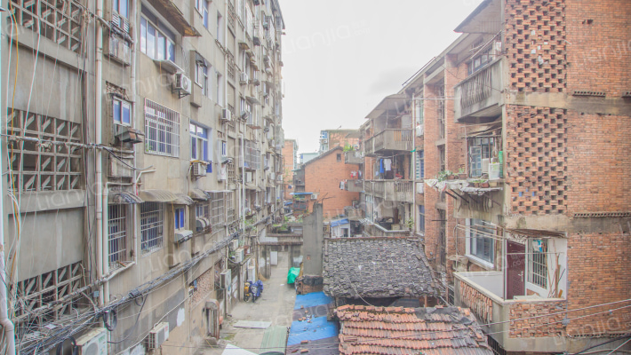 天主堂侧路(天主堂侧巷)外景图