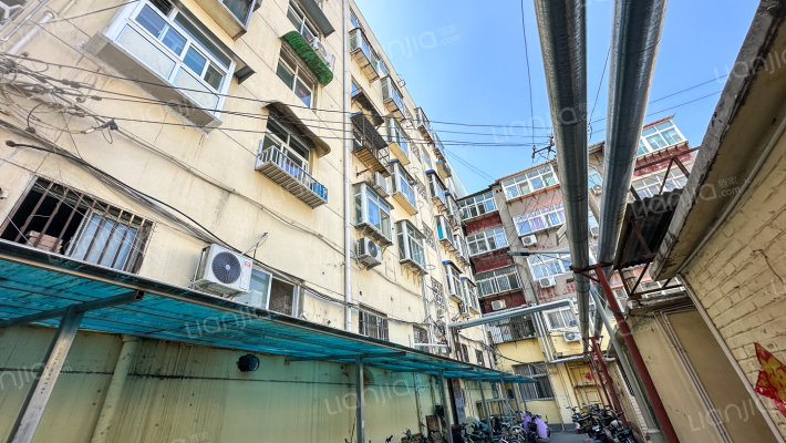 向阳路22号院外景图