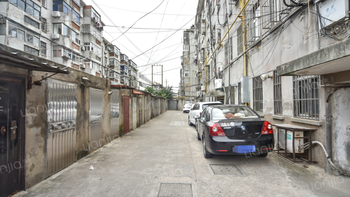 公园新村外景图