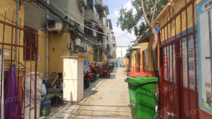 许昌市人大家属院外景图