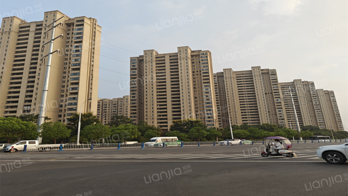 佳海塞尚华庭外景图