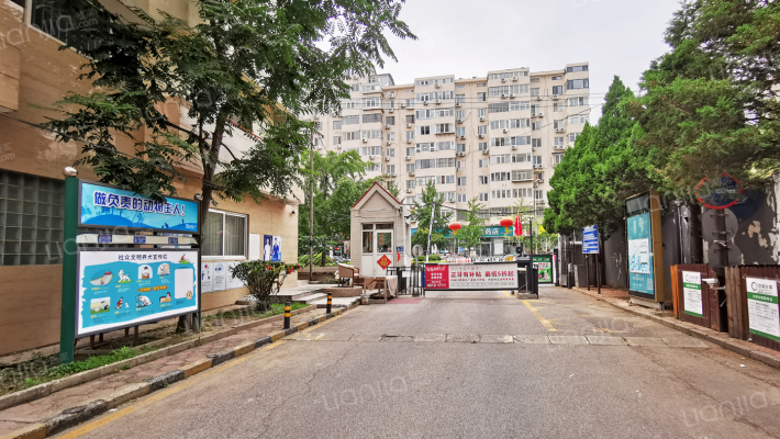 健翔山庄外景图