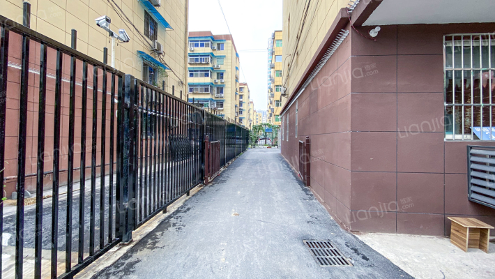 田园公寓外景图