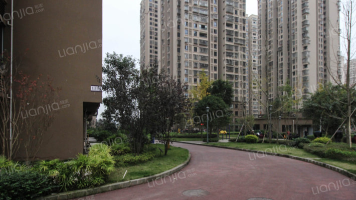 环湖雅居B区C组团外景图