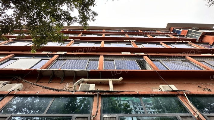 解放东路63号外景图