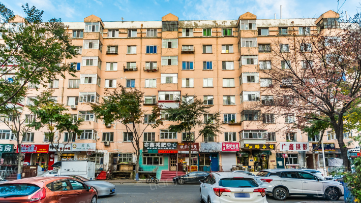 三辅二道街外景图