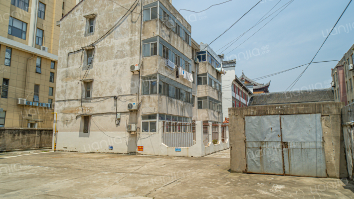 白蒲法庭宿舍楼外景图