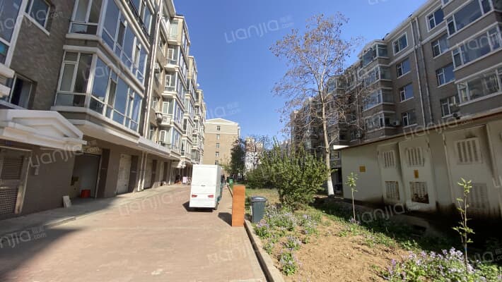 边防小区外景图