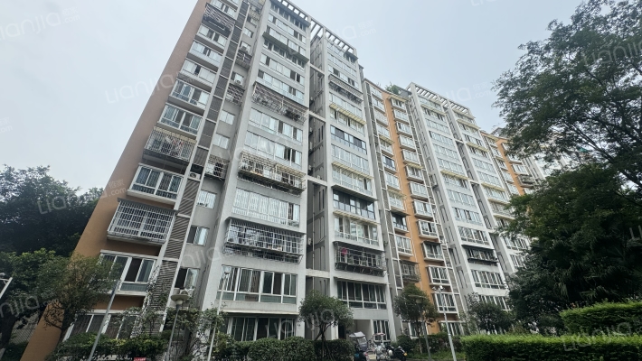 金融金控中心外景图