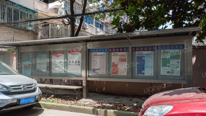 吉浦路615弄外景图