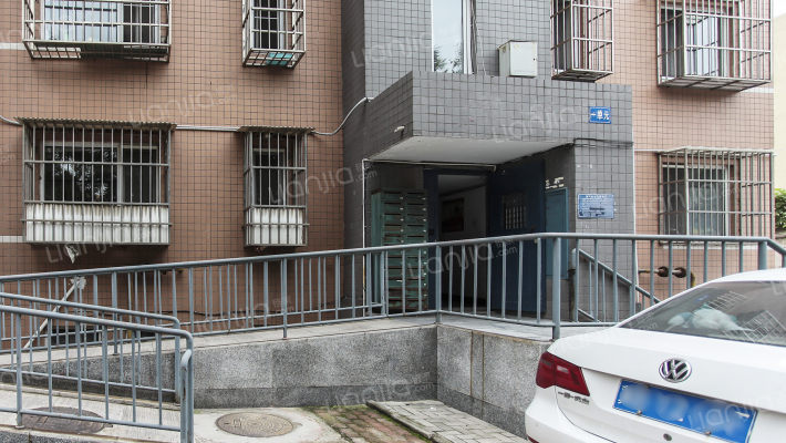 丰源南里翡翠园外景图