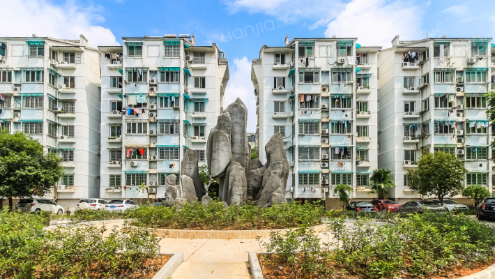 康西花园外景图