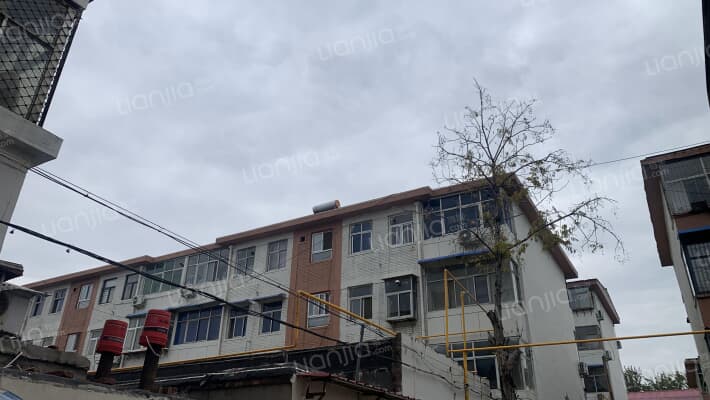 校南第二安全小区外景图