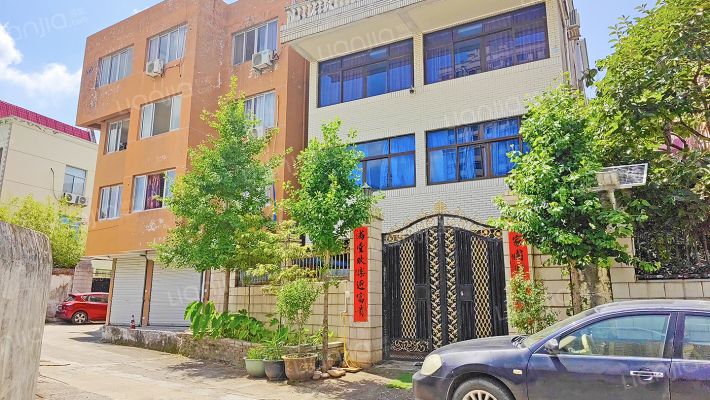 龙湖新村外景图