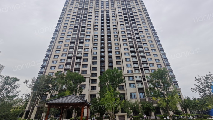 富力城C区外景图