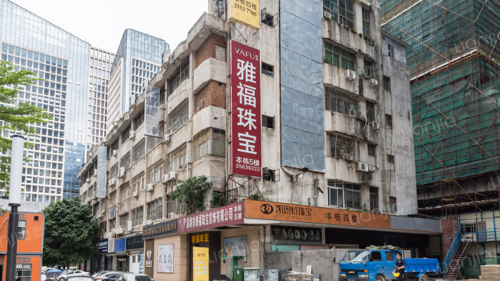 水贝珠宝园外景图