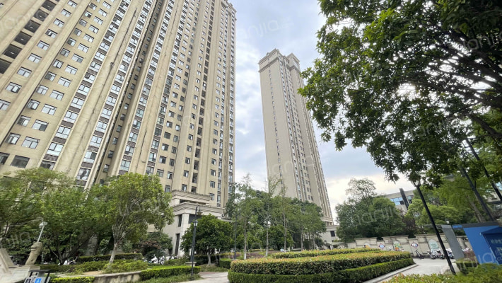 红星国际法兰郡外景图