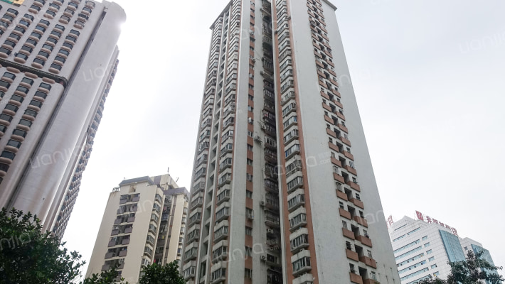 兴隆大厦外景图