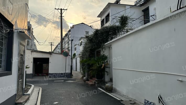 酱油里31号外景图